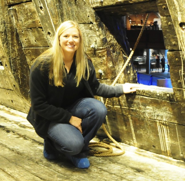 Underwater Archeologist and PADI Instructor Sarah Linden