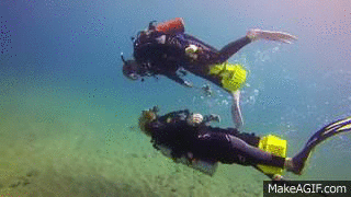 DPV divers underwater jetpack
