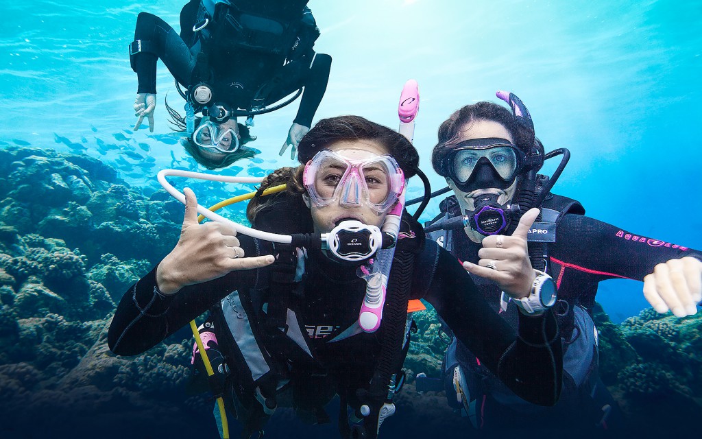 Tips for Dive Model Photography - Underwater Photography Guide