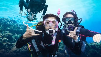 underwater shaka