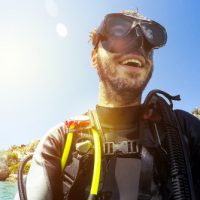 Diver with Beard Mask Seal