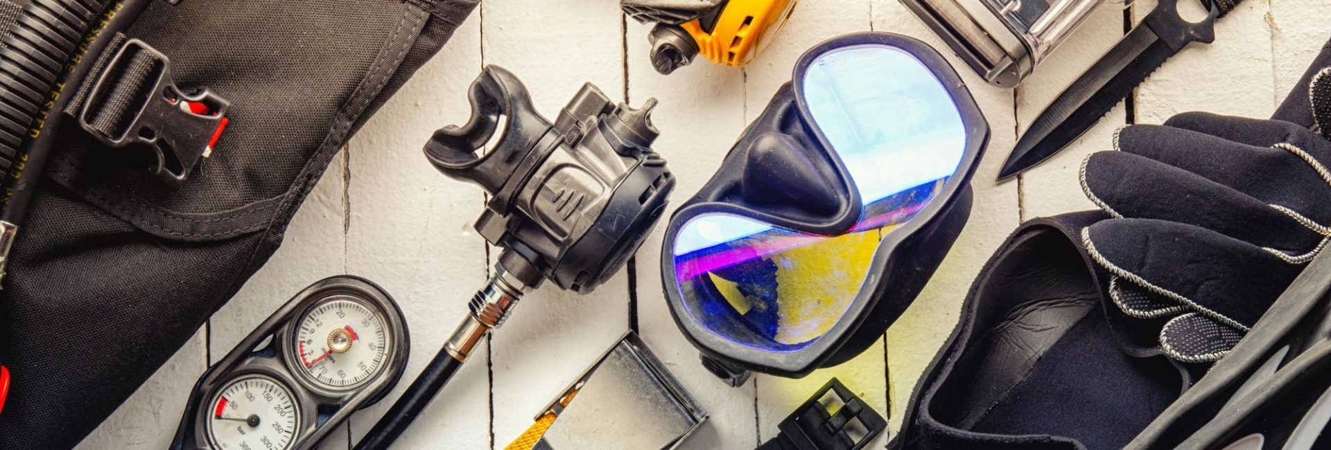 17 Scuba Accessories Divers Can’t Live Without