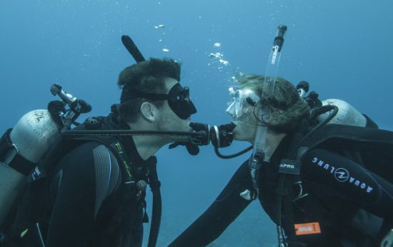 underwater kiss on camera