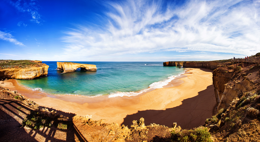 seascape and skyline at london bridge, australia.