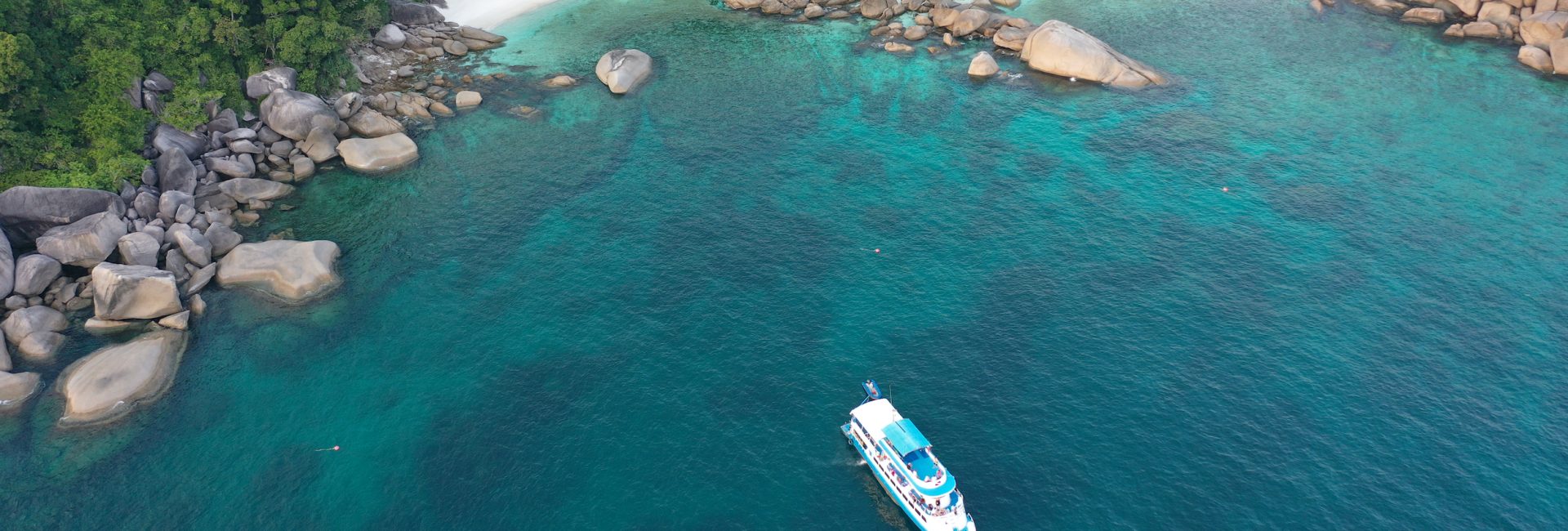 The 15 Best Liveaboard Diving Trips in the World