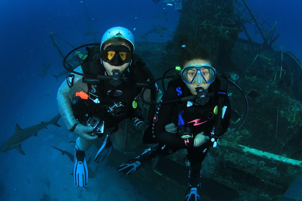 Roger Muller & Daughter in Bahamas