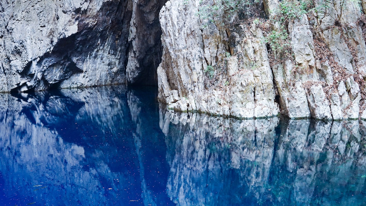 Chinhoyi cave Zimbabwe best cave dives in the world