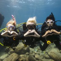 Love Diving underwater in La Paz with PADiWomen