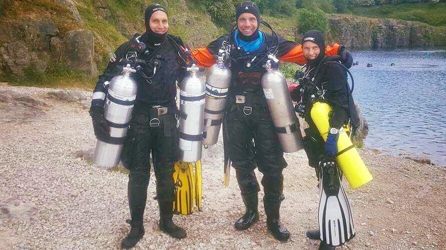 Alison earning her PADI Sidemount Certification.