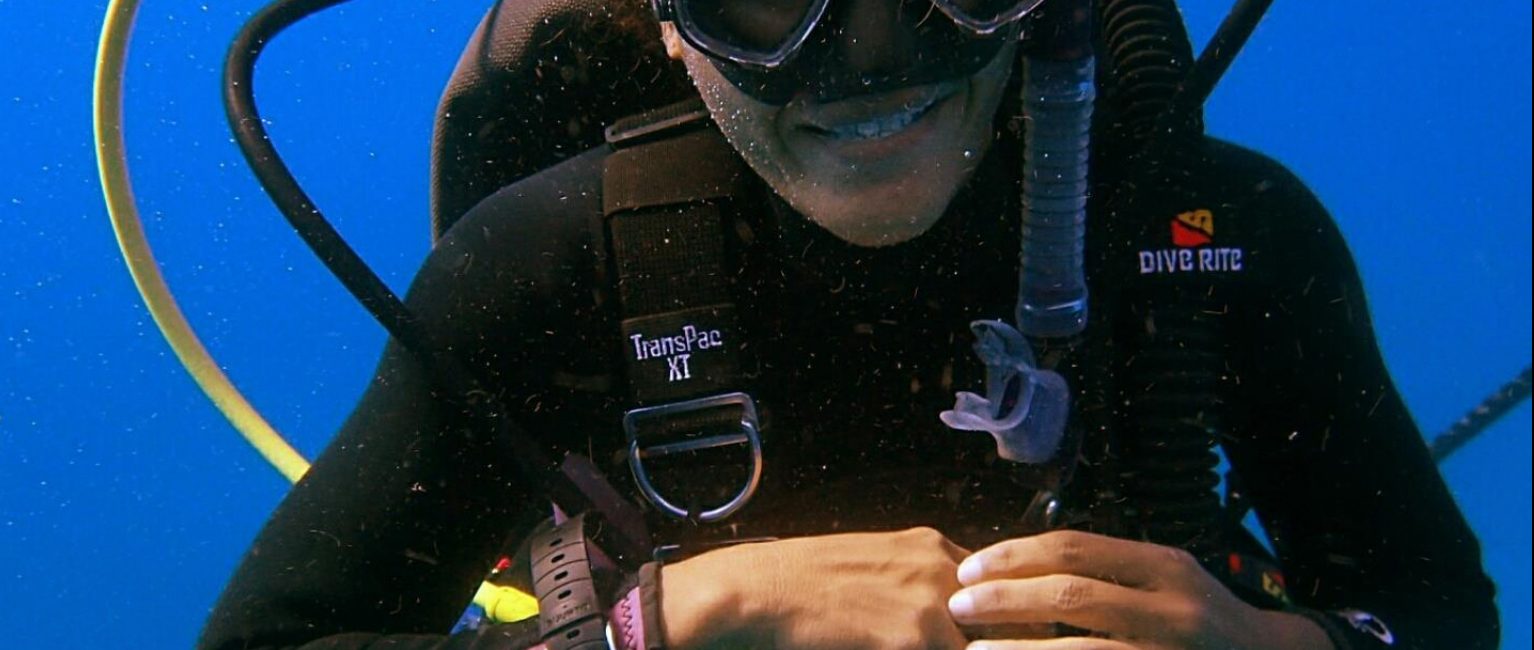 PADI Master Scuba Diver Trainer Jenny Jara Inspires Women in Her Community to Dive