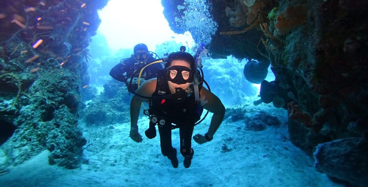 Gold Medalist and PADI Diver Alana Nichols