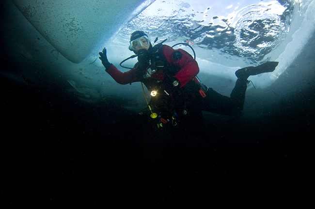 PADI Specialty Diver courses Ice and Dry suit