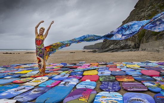 Wave of waste dress and boards