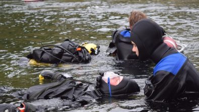 guide to divemaster training by candice landau