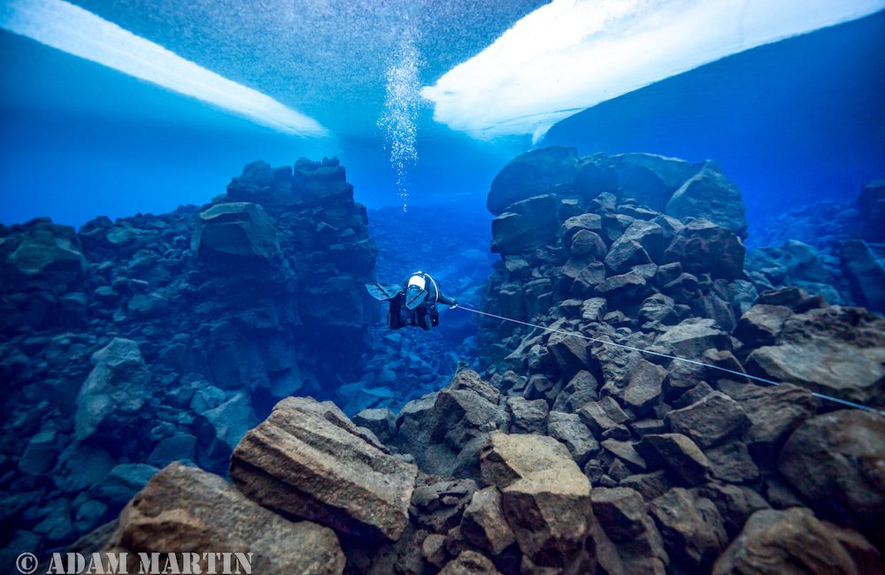 Diving Davíðsgjá – Silfra’s ‘Darker, Spookier Sibling’