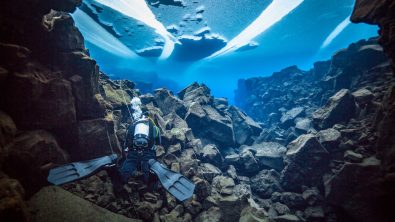 diving Davíðsgjá in iceland