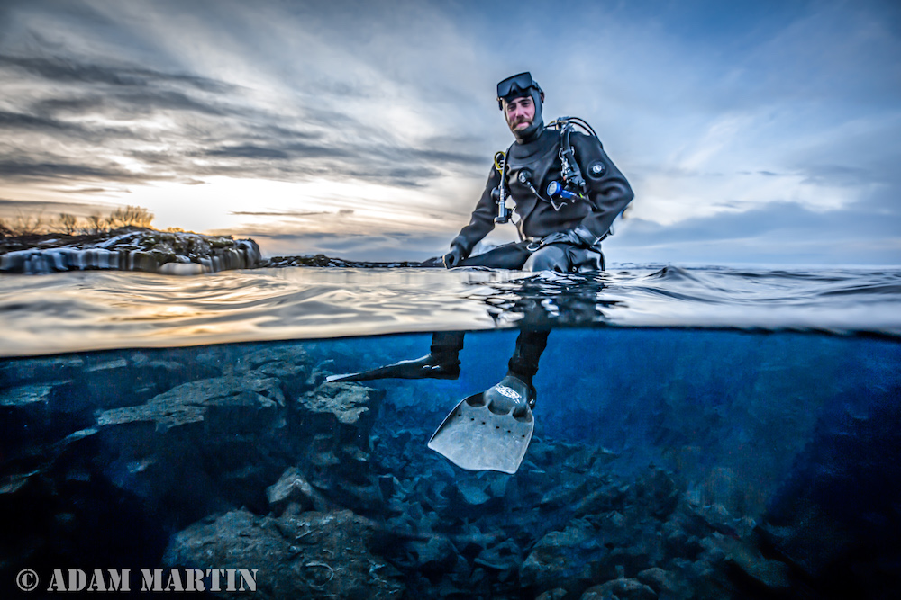 diving Davíðsgjá in iceland