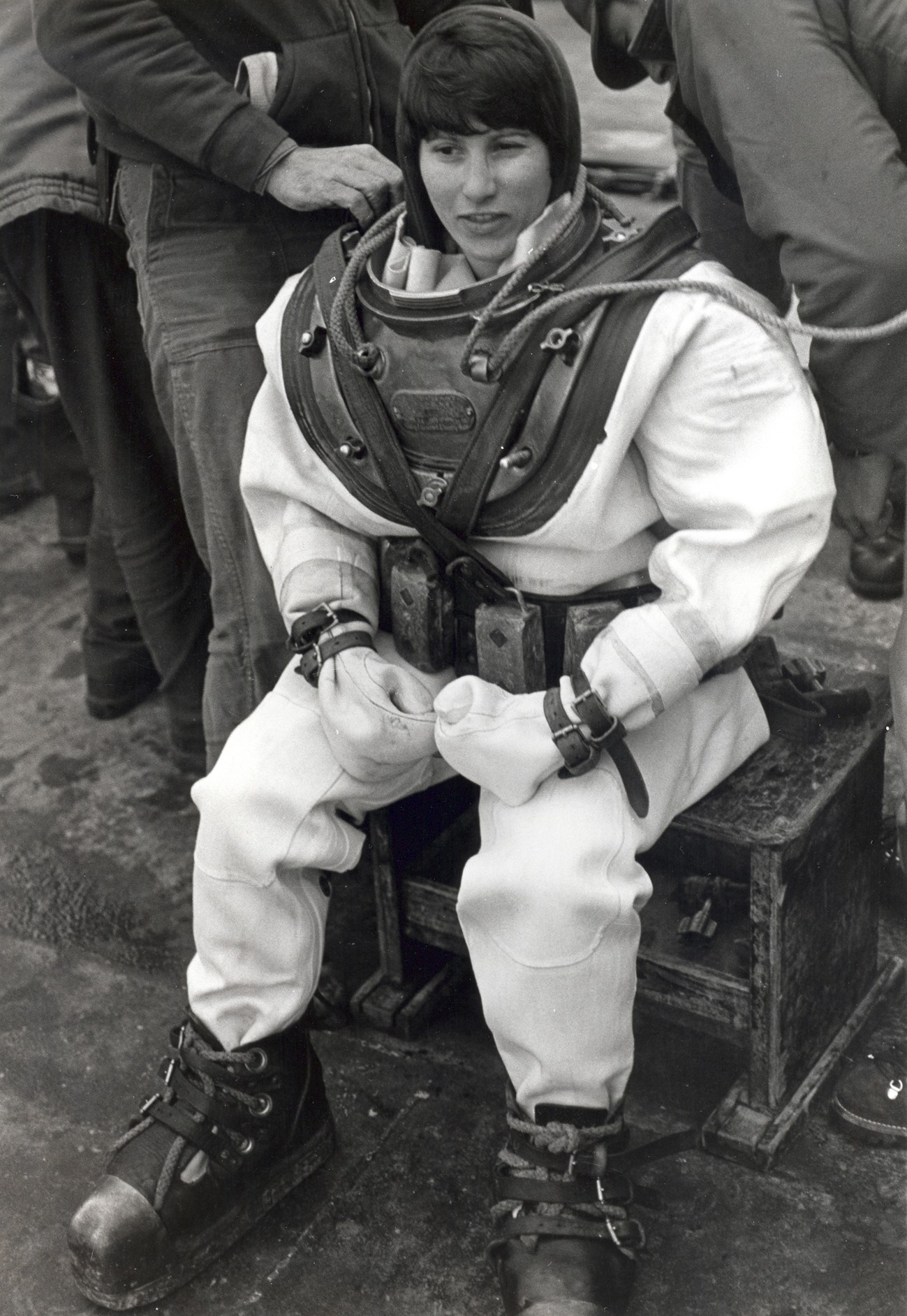 Sue J. Trukken - Unsung pioneers of diving