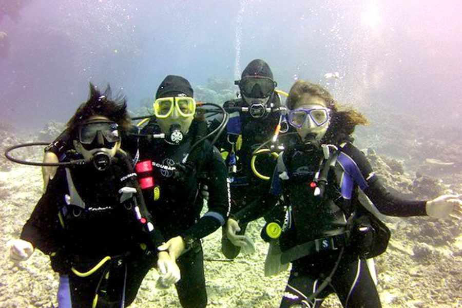 How Scuba Diving Forms Family Bonds
