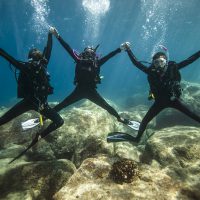 Female-Friendly Dive Gear