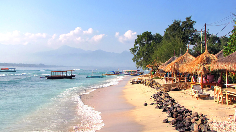 6 Island Dive Getaways in Asia