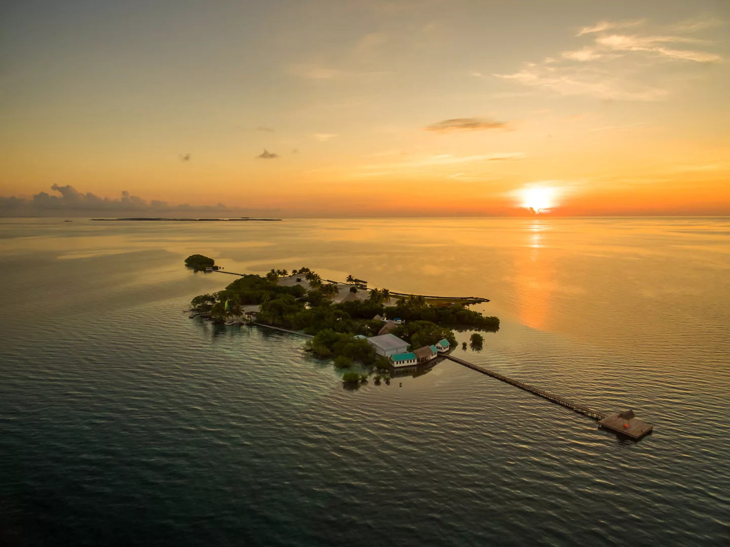 royal belize private island diving resort in Belize
