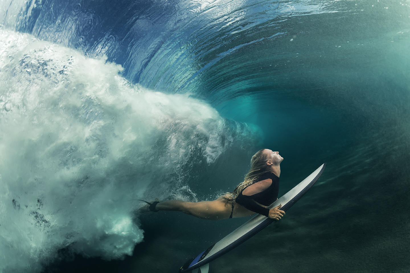 Freediver training for big wave surfers