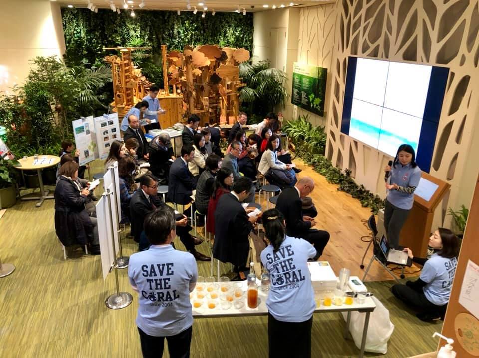 国際サンゴ礁年2018、今年最後の「東京サンゴカフェ」をチーム美らサンゴが担当・実施しました！