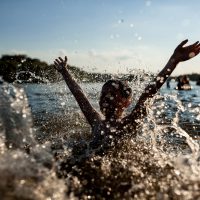 Human in the Water what we do as divers affects our oceans