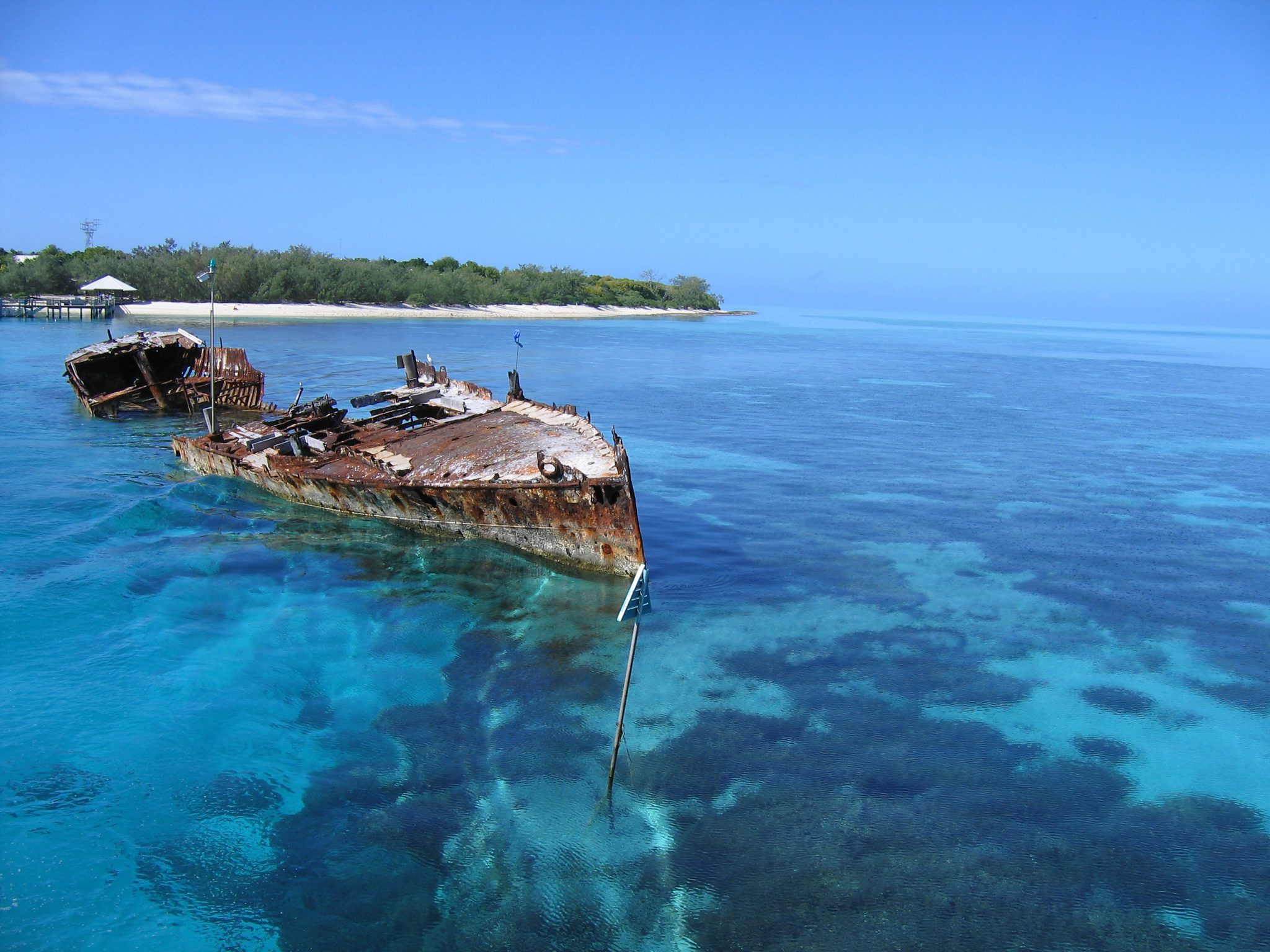 HeronIslandWreck_Shutterstock