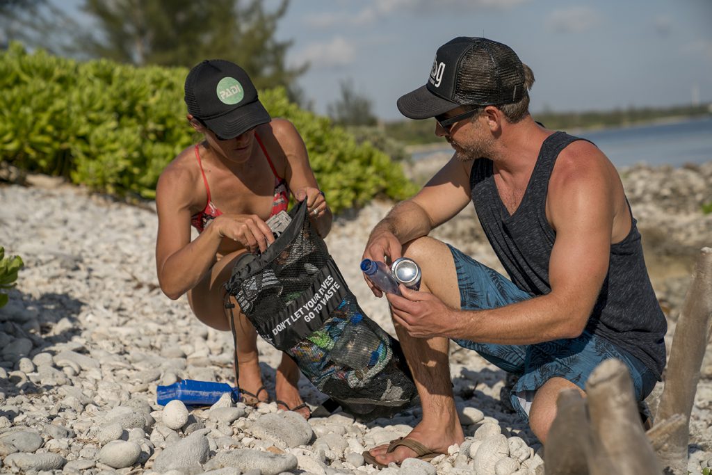 Clean up with PADI, Green Fins