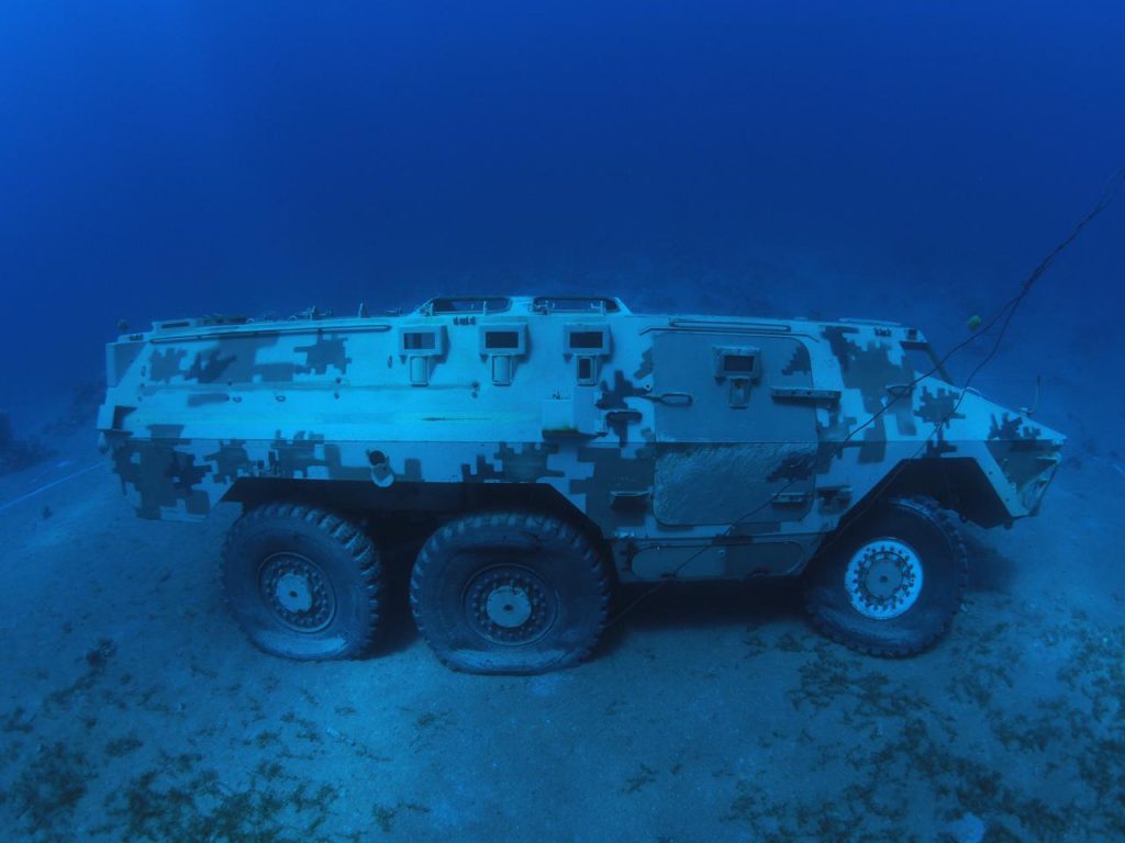 You can now swim among tanks at Jordan's underwater military museum