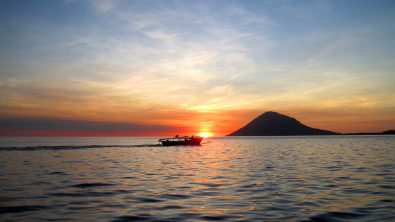 Sunset - Manado Tua Volcano - Volcano - Sarah Wormald