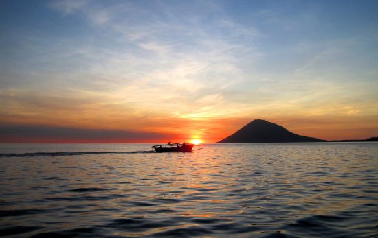 Sunset - Manado Tua Volcano - Volcano - Sarah Wormald