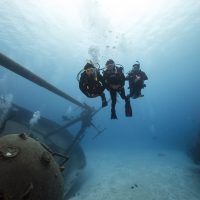 Become a scuba diver header