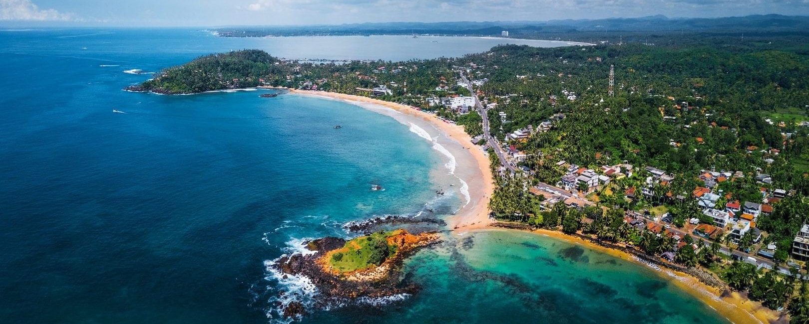 Dual Diving Seasons: Why Sri Lanka Is Good for Diving All Year-Round