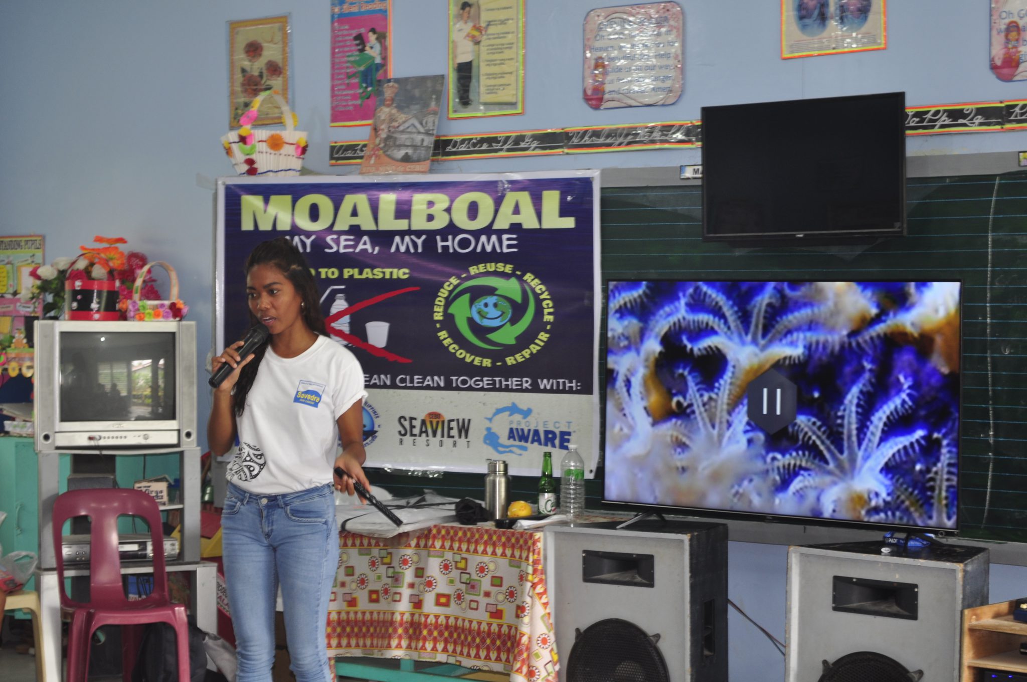 Basdiot Elementary School - Moalboal - Philippines - Ocean Conservation