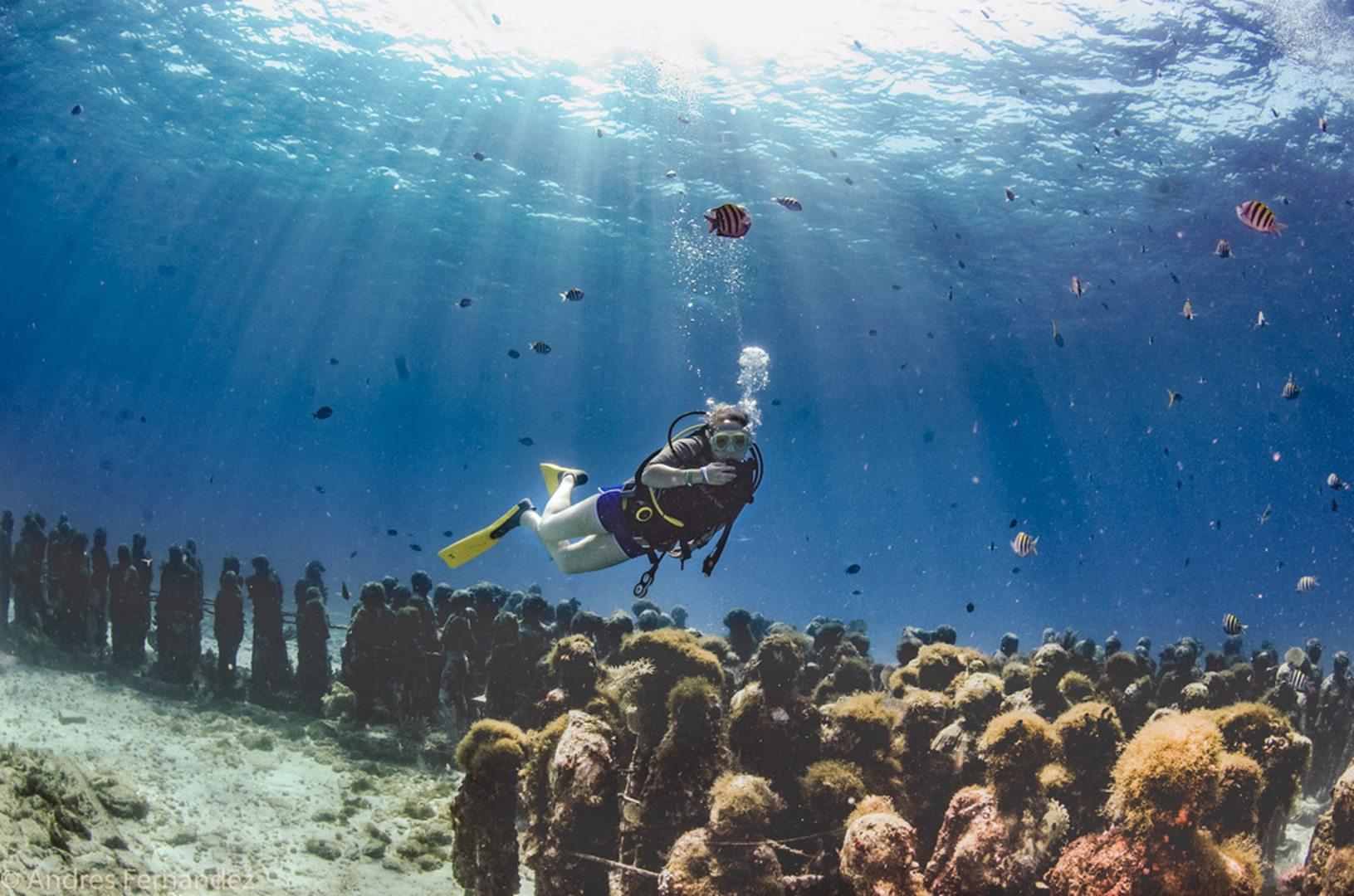 unique dive sites mexico