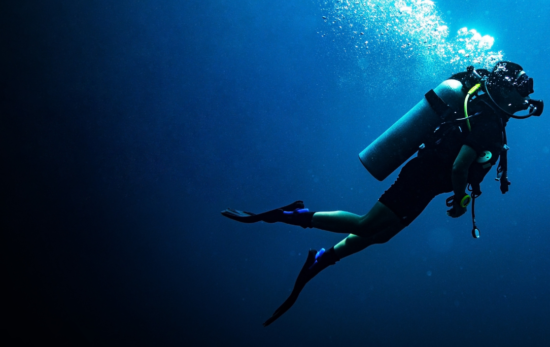 the best diving destinations for women