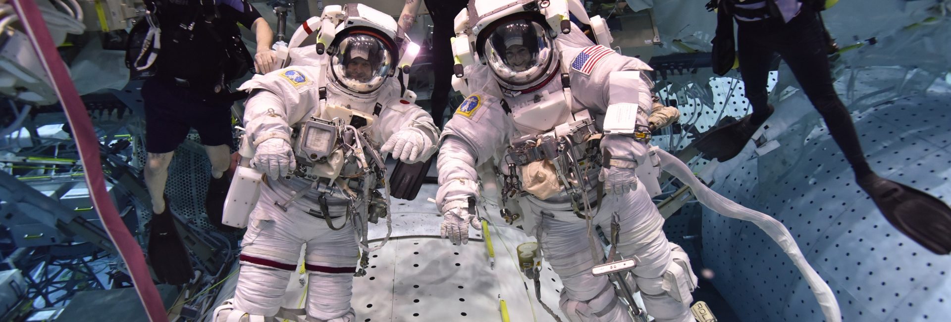 7 Ways Exploring the Ocean Is Like Exploring Outer Space