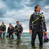 Divemaster - PADI Pro - Scuba Divers - Topside - Beach