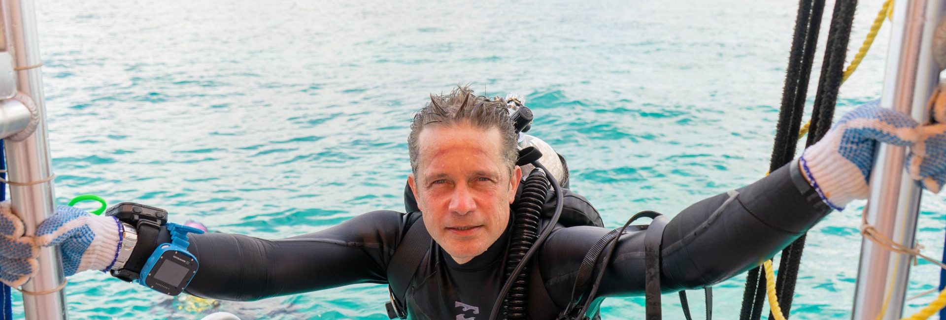 Célébration de l&rsquo;anniversaire de Jacques Cousteau avec son petit-fils, Fabien