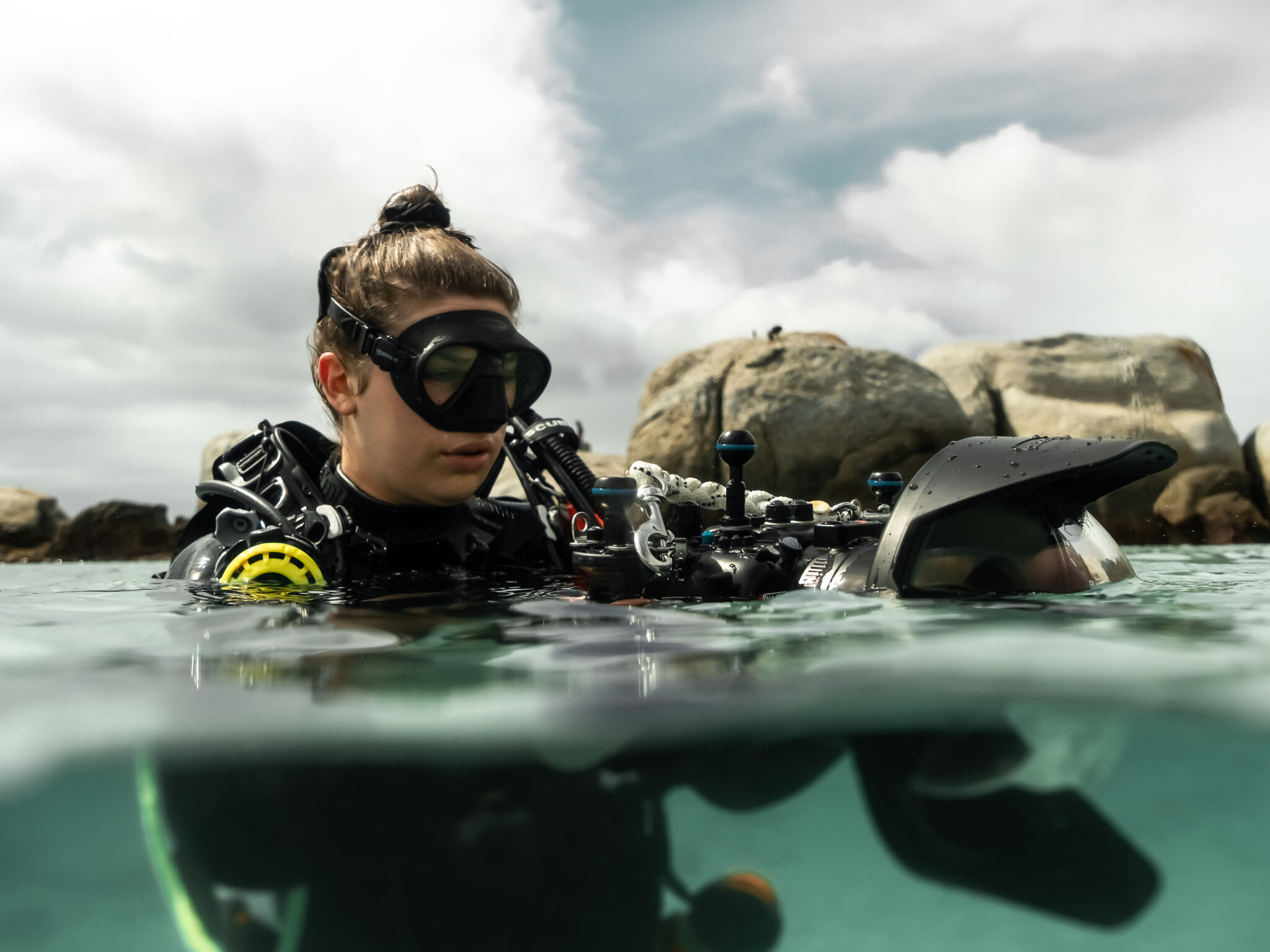 elise gibbins inspirational female diver