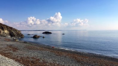 Drawna Rock at Porthkerris Cove, Cornwall - one of the UK's best shore dives