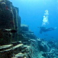 underwater giant's causeway in tenerife