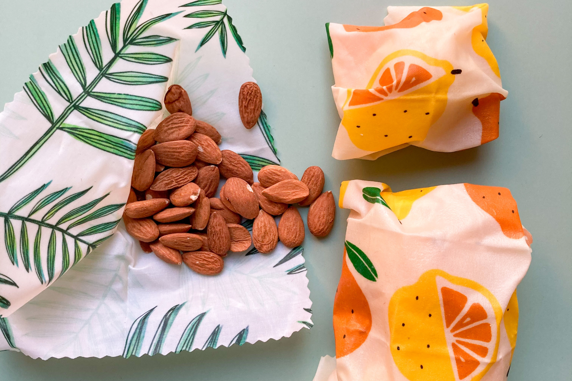 Reusable snack pouch, the perfect marine gift idea that helps save the ocean