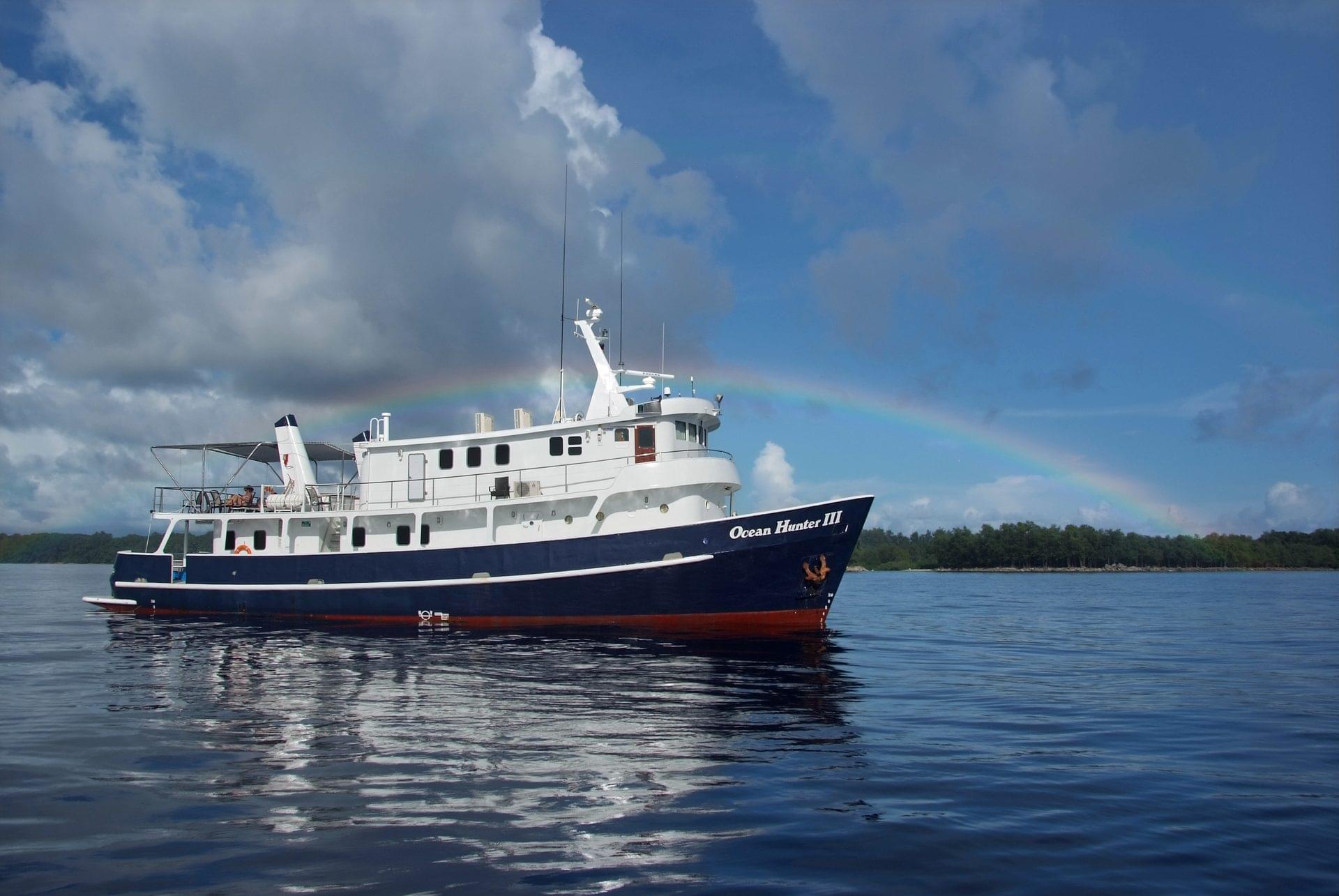 Ocean Hunter III: Liveaboards in Palau