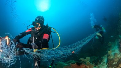 ghost net removal for padi dive against debris