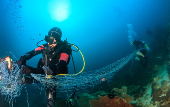 ghost net removal for padi dive against debris