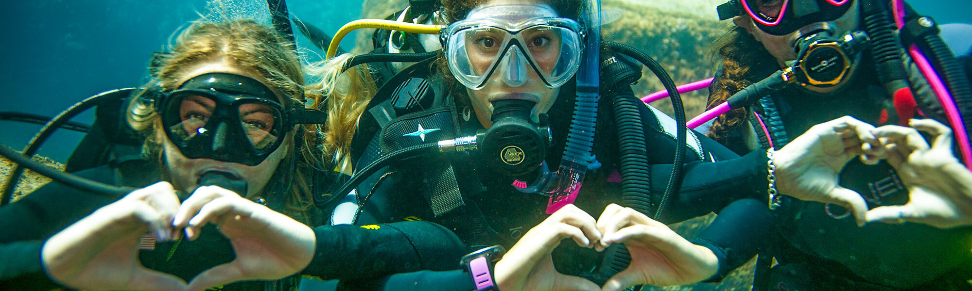 2 Valentine’s Day Gifts That Show Your Love Runs as Deep as the Ocean